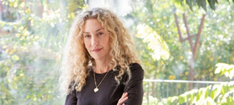 דנה יואלי